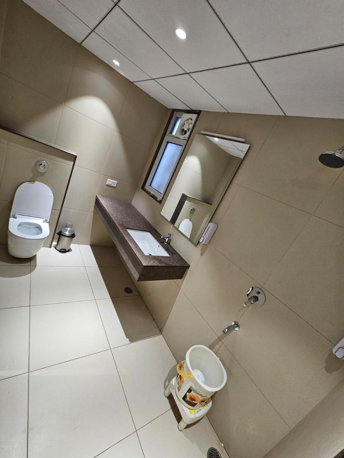 Hotel Bagla Atithi Banaras バラナシ エクステリア 写真