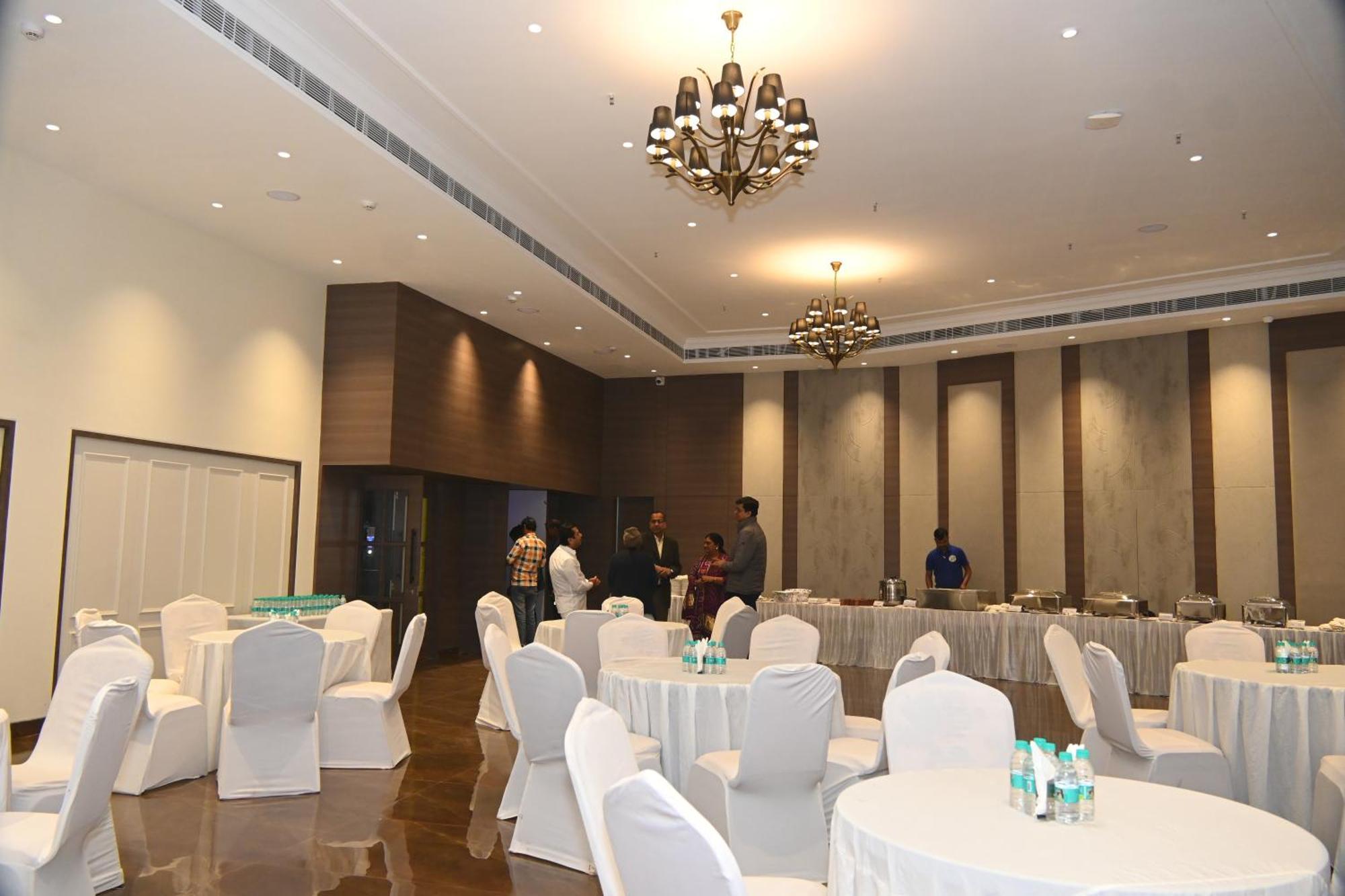 Hotel Bagla Atithi Banaras バラナシ エクステリア 写真