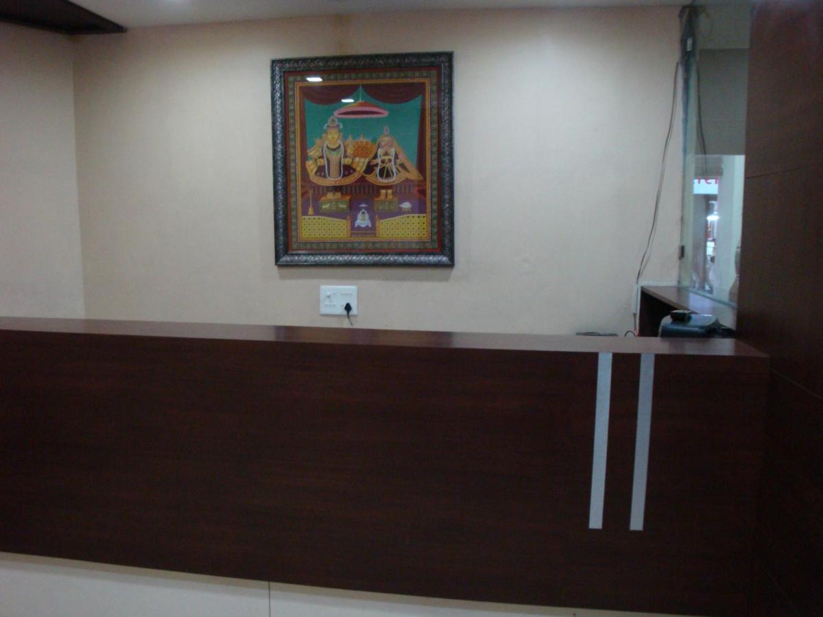 Hotel Bagla Atithi Banaras バラナシ エクステリア 写真